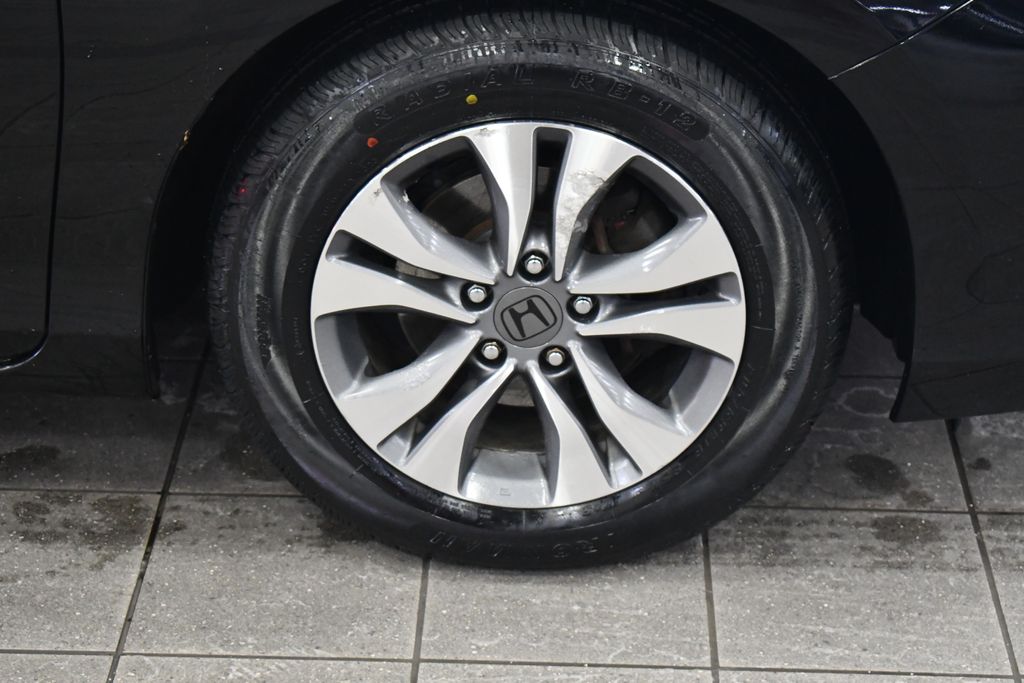 Thumbnail: 2015 Honda Accord - 10