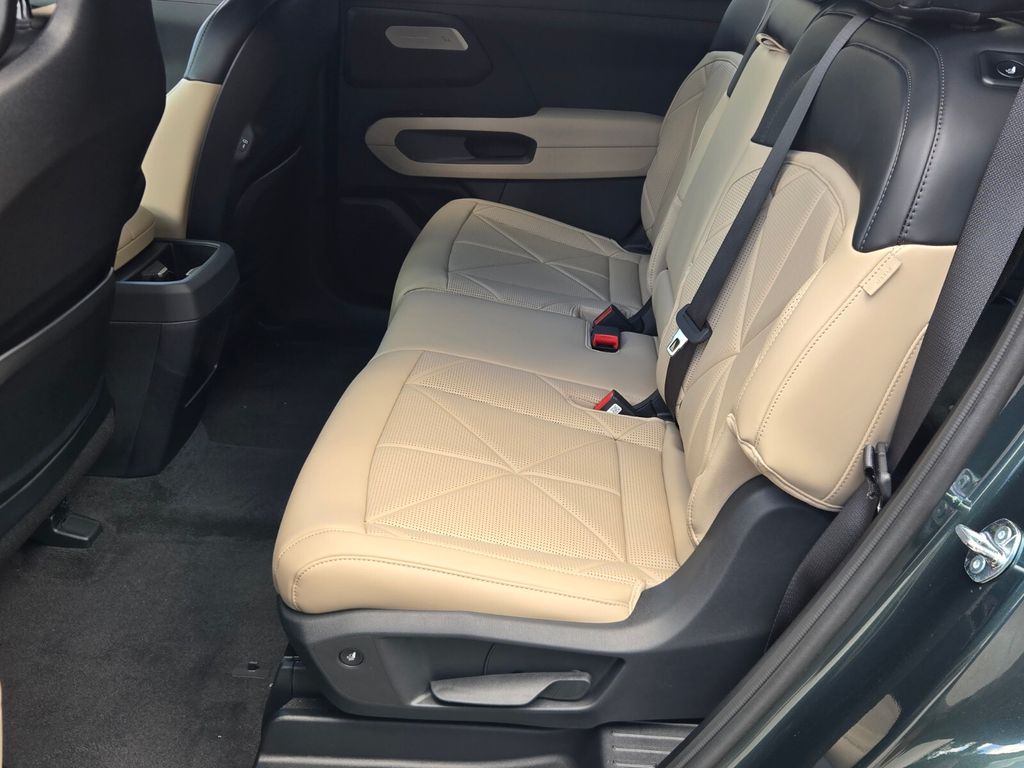 2027 Kia Telluride - $46,375