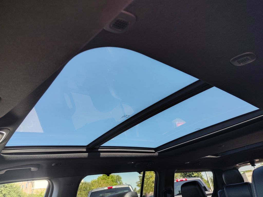 Used Car 2022 Jeep Wagoneer  Series Ii For Sale Under $35,000 In Austin, Texas