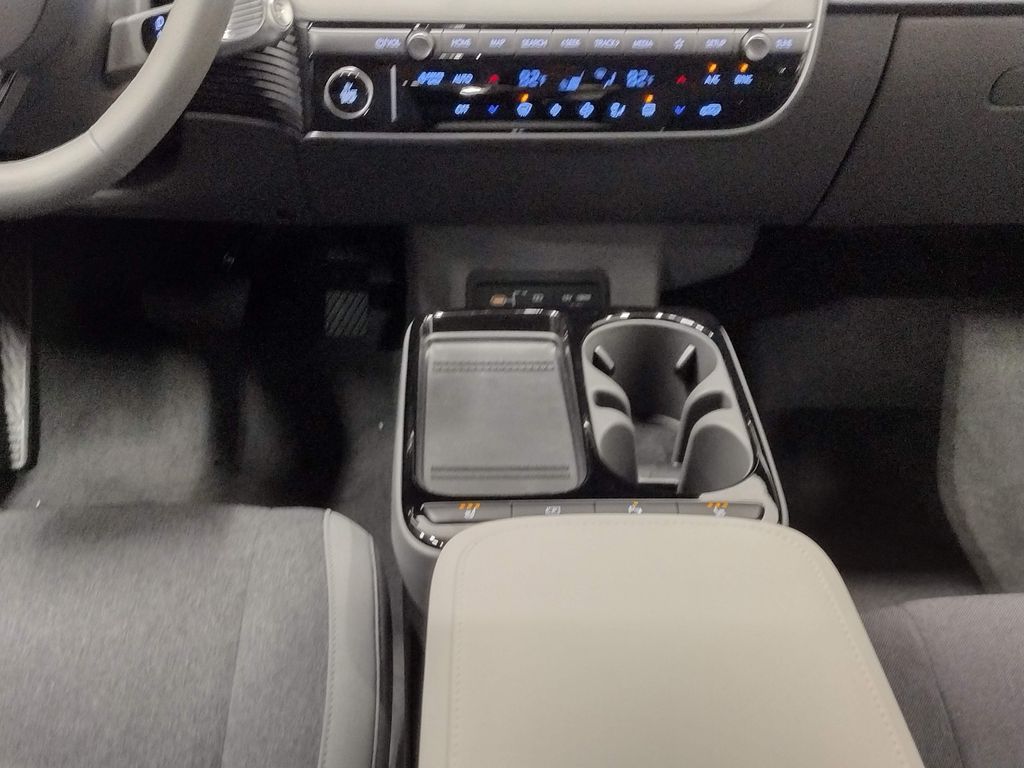 2026 Hyundai IONIQ 5 SE Standard Range