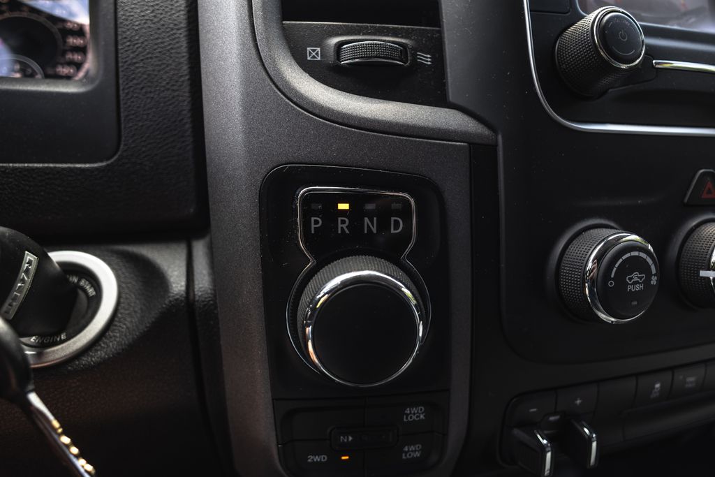 2023 Ram 1500 Classic Tradesman thumbnail 18