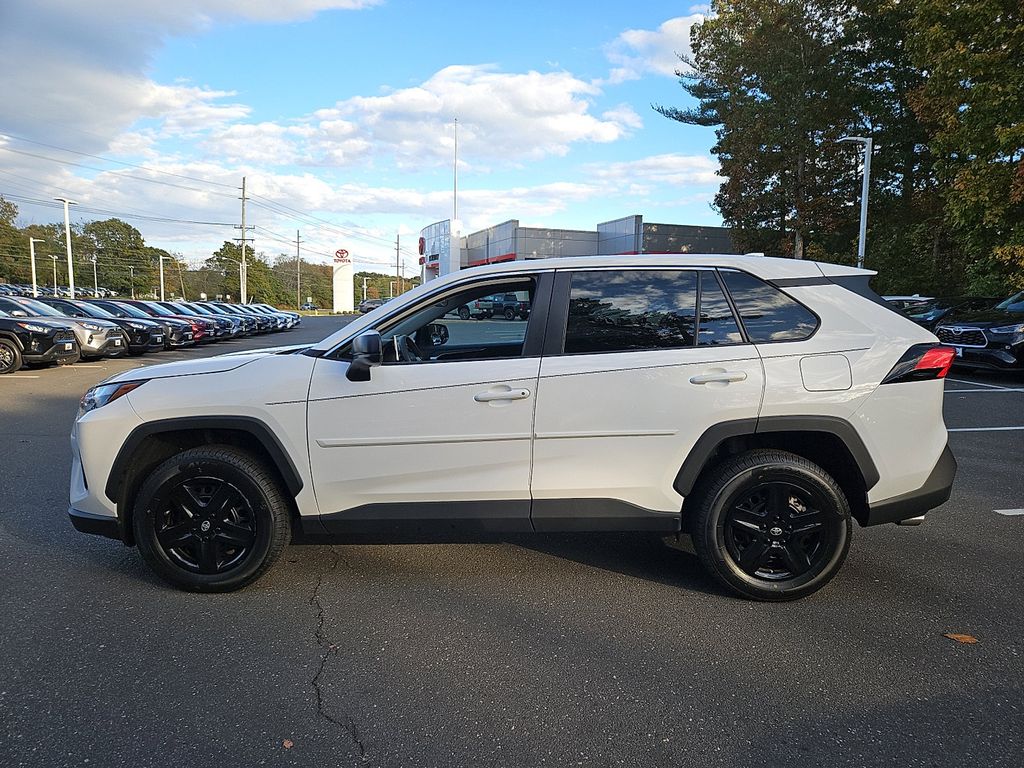 Thumbnail: 2023 Toyota RAV4 - 8