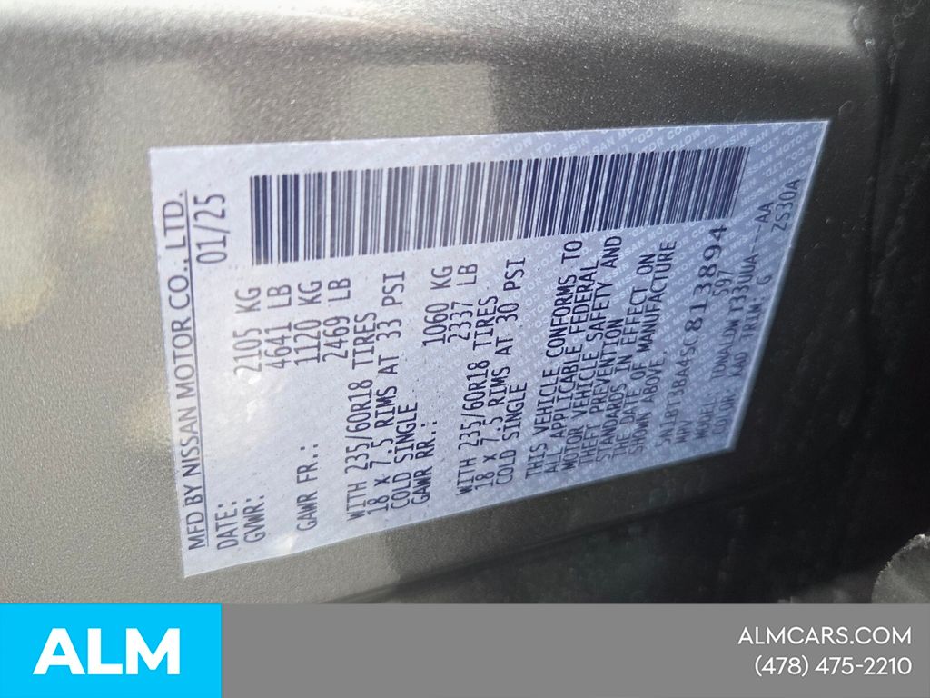 Used 2025 Gray Nissan SV image 6