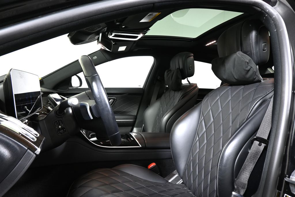 Thumbnail: 2022 Mercedes-Benz S-Class - 5
