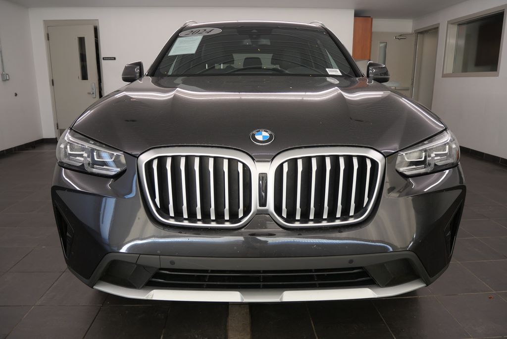 2024 BMW X3 sDrive30i 8