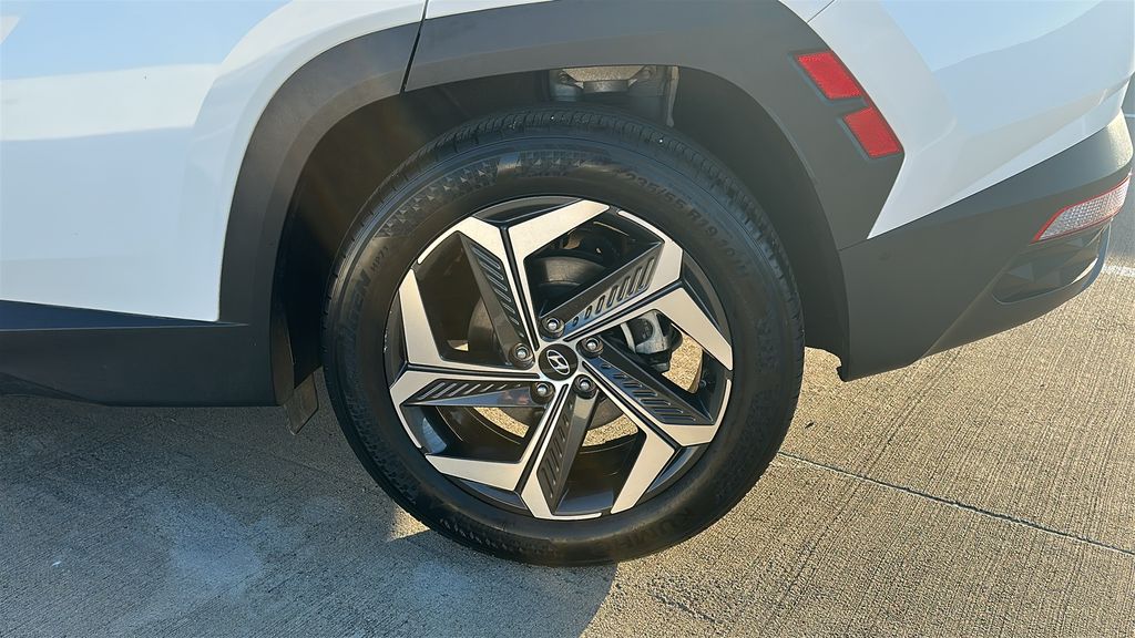 2024 Hyundai Tucson Limited White at Big Star Chrysler Jeep Dodge Ram 