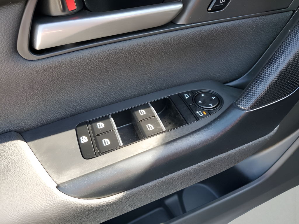 Used Car 2025 Mazda Cx-50 Hybrid  Premium For Sale Under $35,000 In Austin, Texas