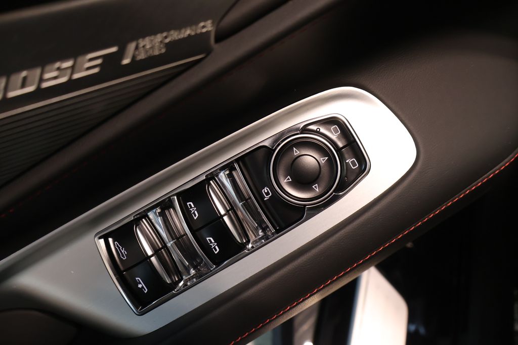 Thumbnail: 2025 Chevrolet Corvette - 20