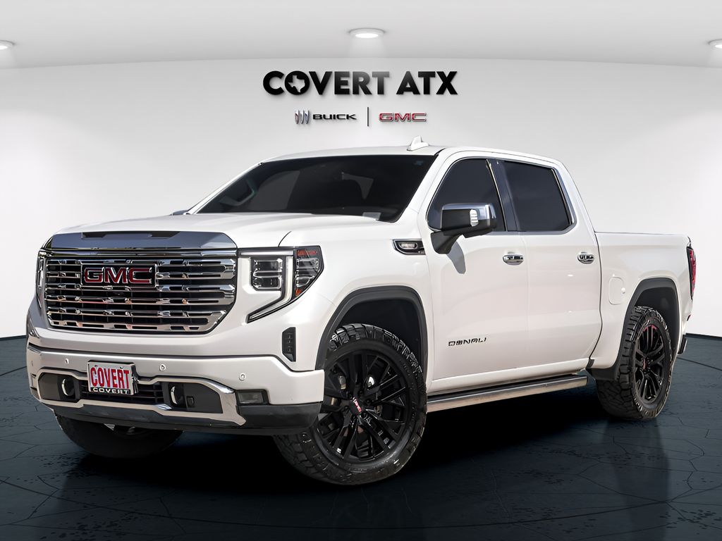 Used 2022 White GMC Denali image 2
