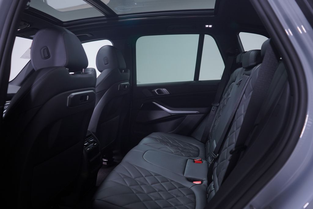 2026 BMW X5 sDrive40i 9