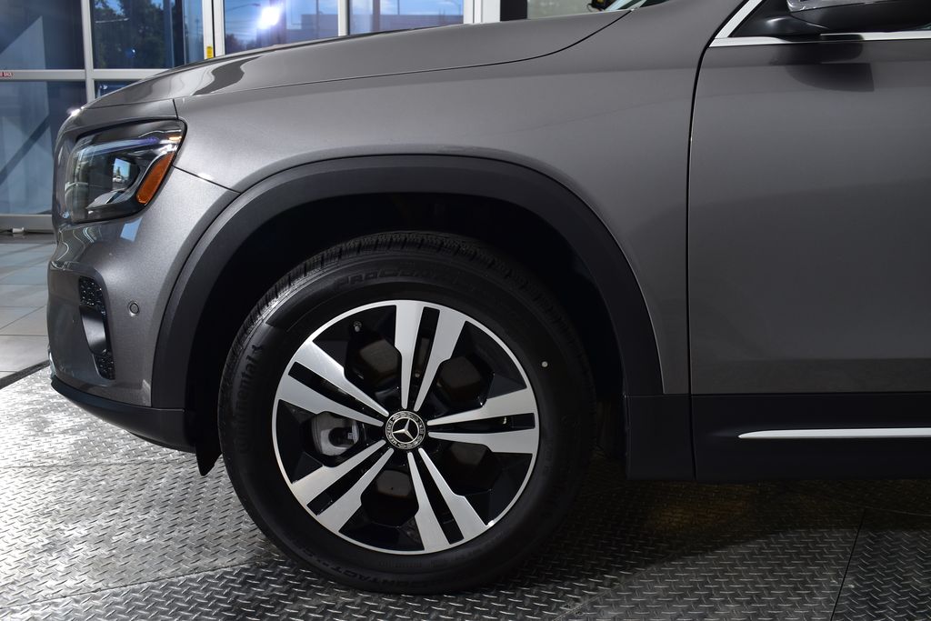 Thumbnail: 2025 Mercedes-Benz GLB - 10