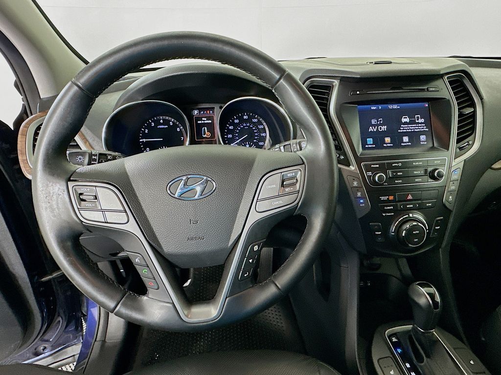 Thumbnail: 2017 Hyundai Santa Fe - 11