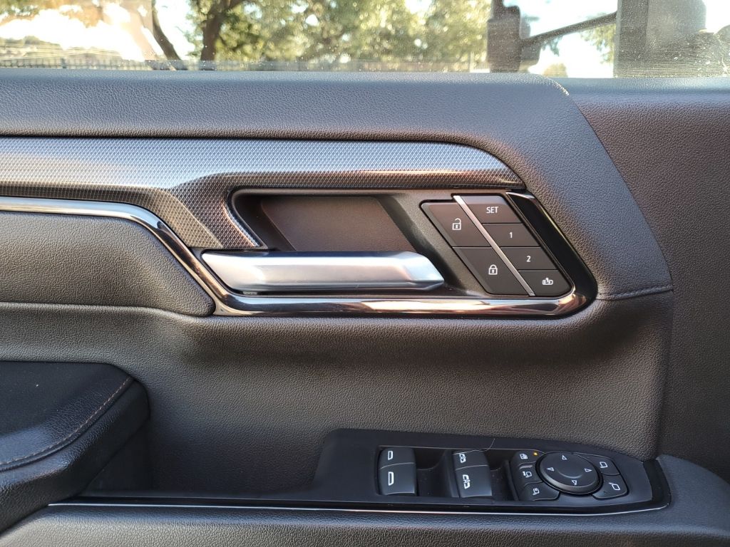 Used Car 2024 Gmc Sierra 2500hd  At4 For Sale Under $70,000 In Austin, Texas