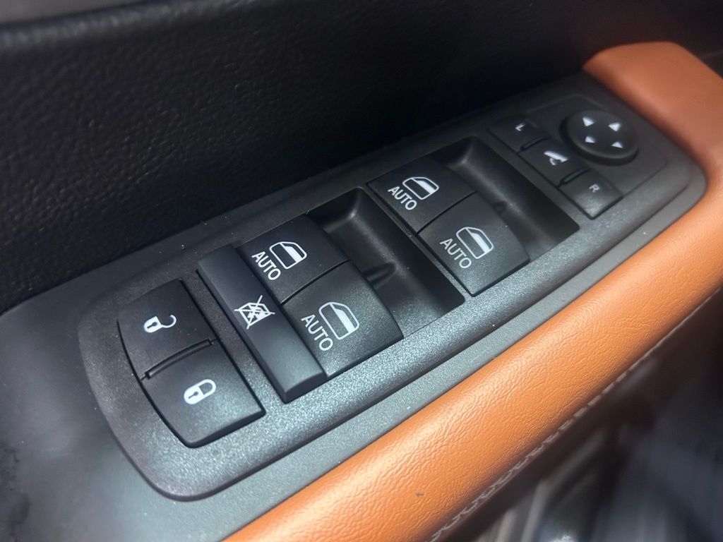 new 2026 Chrysler Pacifica car, priced at $55,875