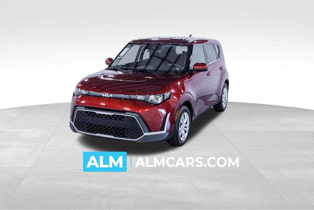 Mars Orange 2025 Kia Soul LX FWD SUV / Crossover Front-Wheel Drive Continuously Variable Transmission