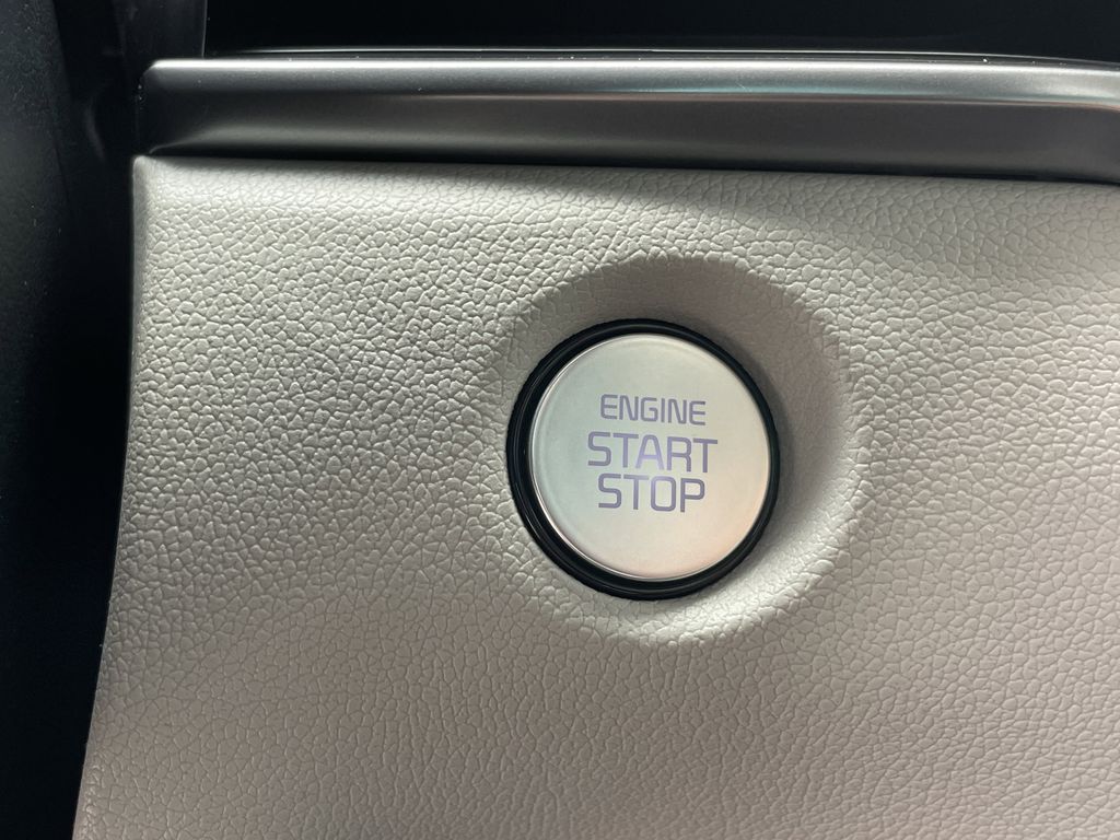 new 2026 Kia Sorento car, priced at $32,156