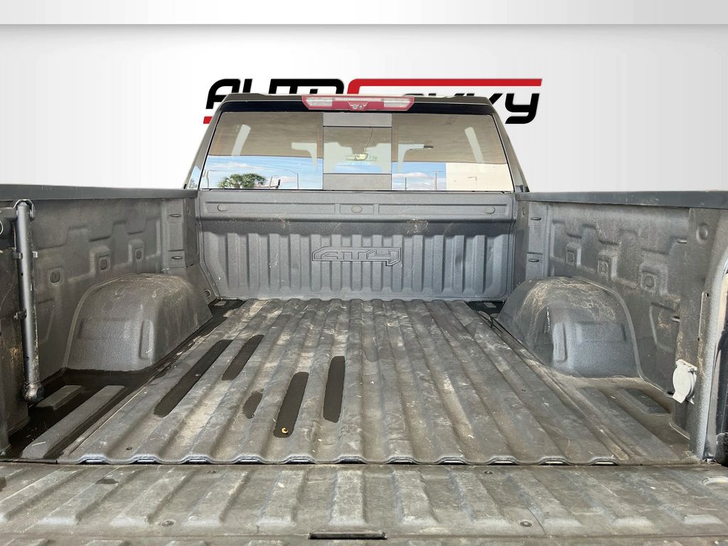 Used 2021 Black GMC AT4 image 29