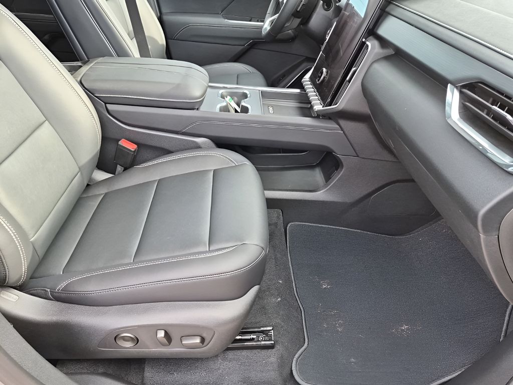 New 2026 Silver GMC Elevation image 20