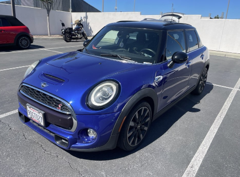 2019 MINI Cooper S 4-Door Hatchback FWD