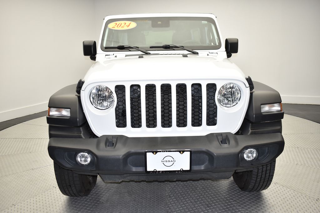 Thumbnail: 2024 Jeep Wrangler - 2