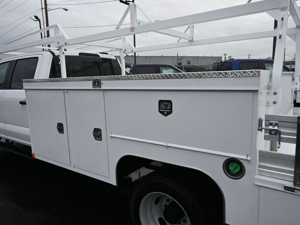 2026 Ford F-550 Chassis XL