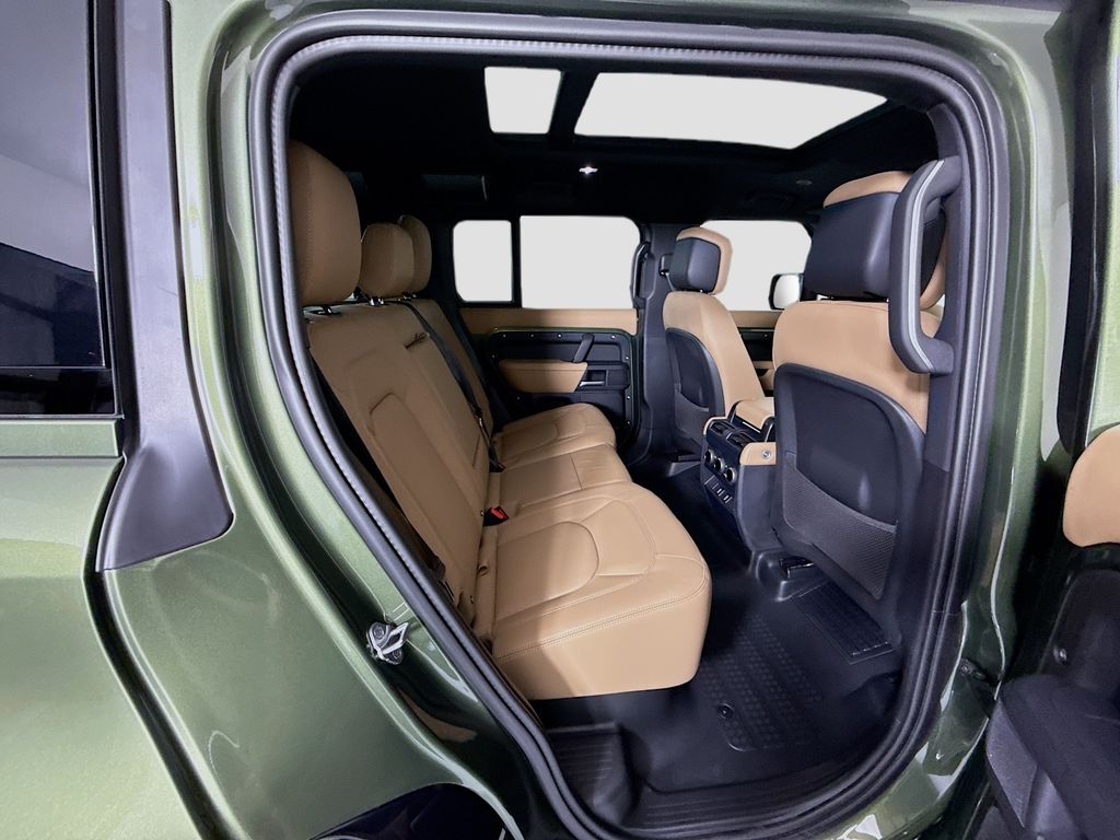 Thumbnail: 2026 Land Rover Defender - 24