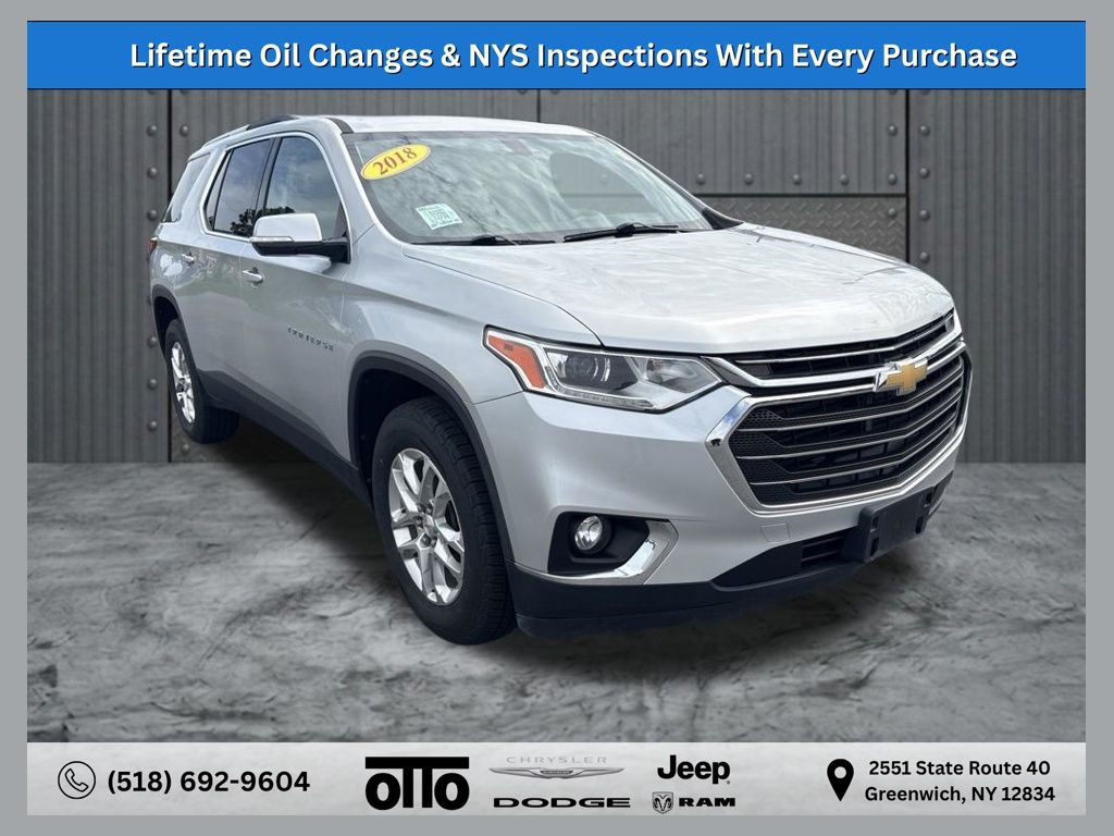Silver Ice Metallic 2018 Chevrolet Traverse SUV / Crossover Four-Wheel Drive 9-Speed Automatic