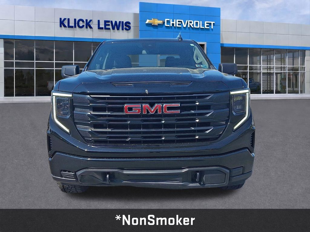 2024 GMC Sierra 1500 Pro Black at South Hills CDJR