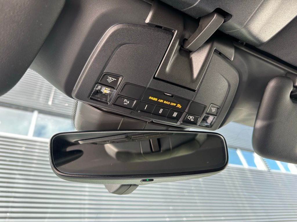 Thumbnail: 2025 Porsche 718 Boxster - 31