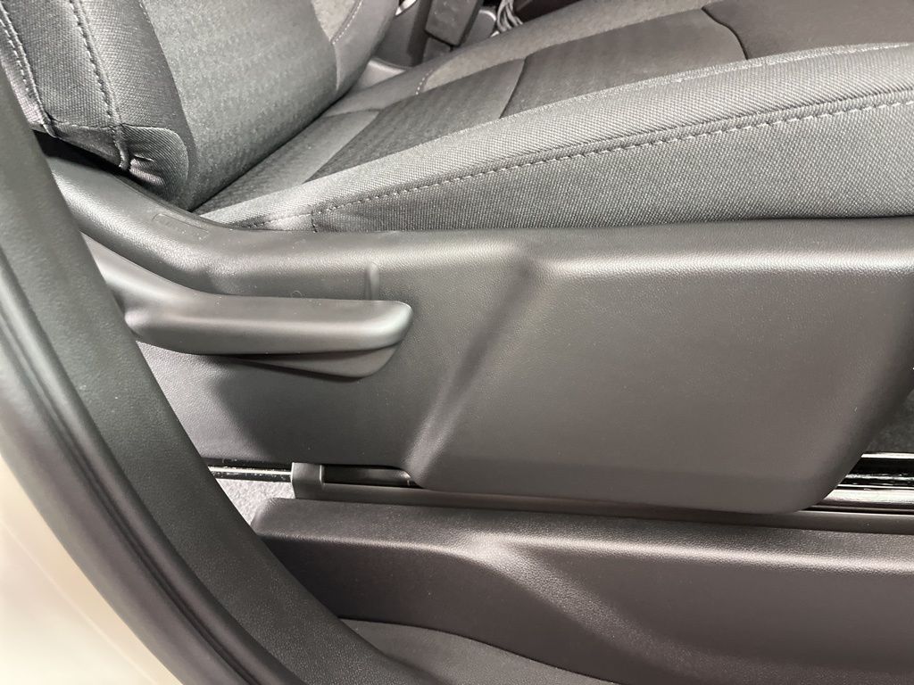 Thumbnail: 2026 Chevrolet Silverado 2500 - 12