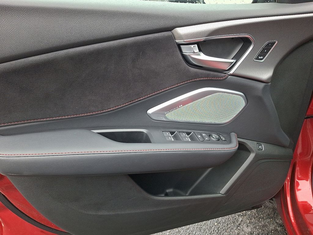 Thumbnail: 2025 Acura RDX - 13