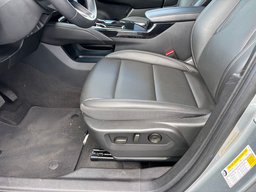 Used Car 2025 Buick Envision  Preferred For Sale Under $35,000 In Austin, Texas