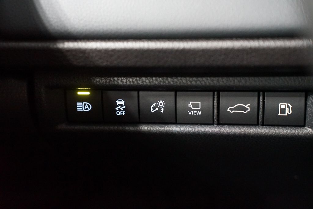 Thumbnail: 2026 Toyota Camry - 26