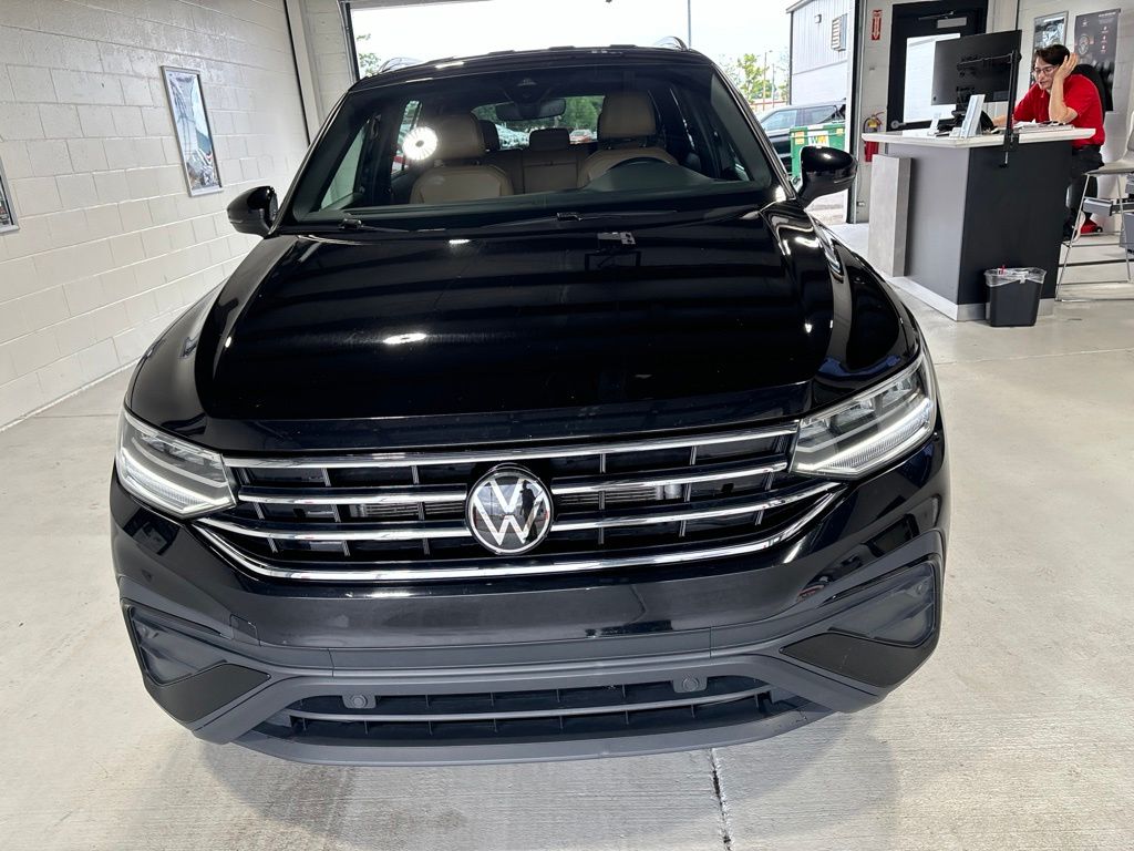 Used 2024 Volkswagen Tiguan SUV