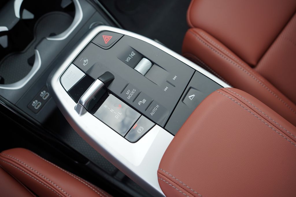 Thumbnail: 2026 BMW X1 - 17