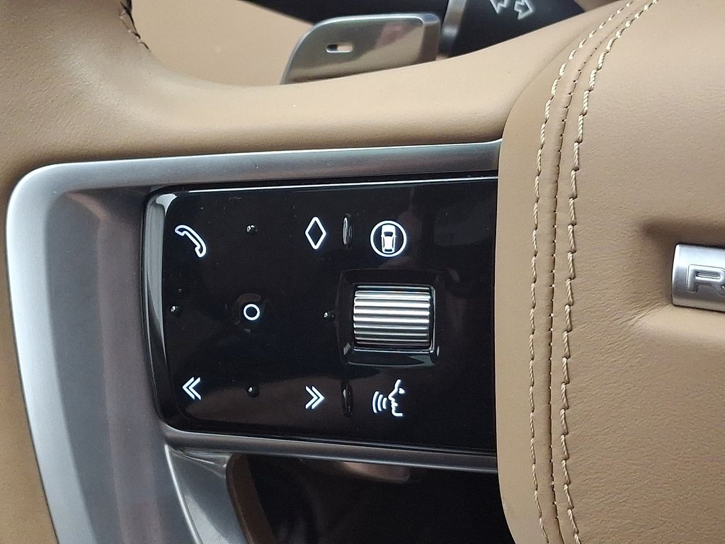 Thumbnail: 2024 Land Rover Range Rover - 23