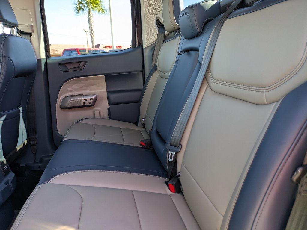 2025 Ford Maverick Lariat