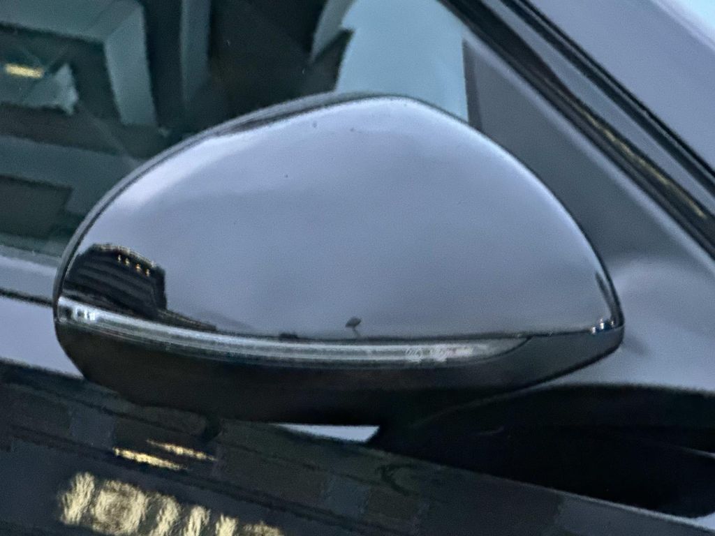 Thumbnail: 2023 Mercedes-Benz C-Class - 17