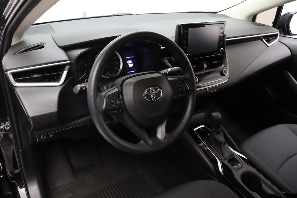 2022 Toyota Corolla LE 15