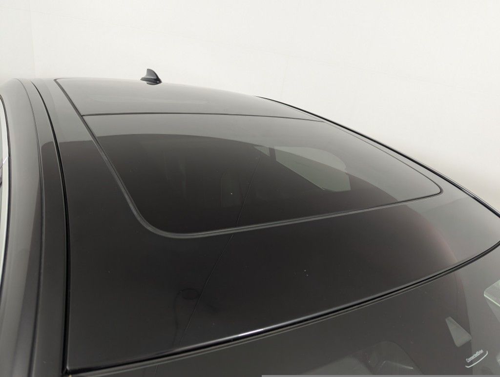 2022 BMW 7-Series 740i xDrive photo