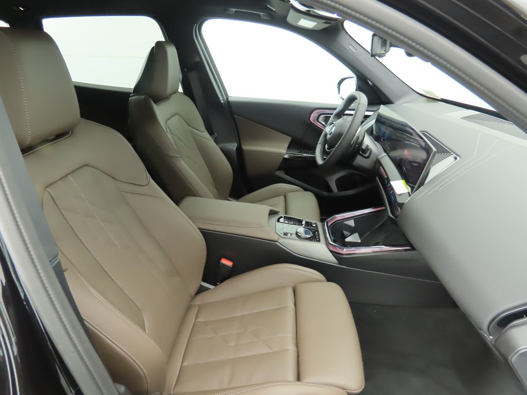 Thumbnail: 2026 BMW X3 - 21