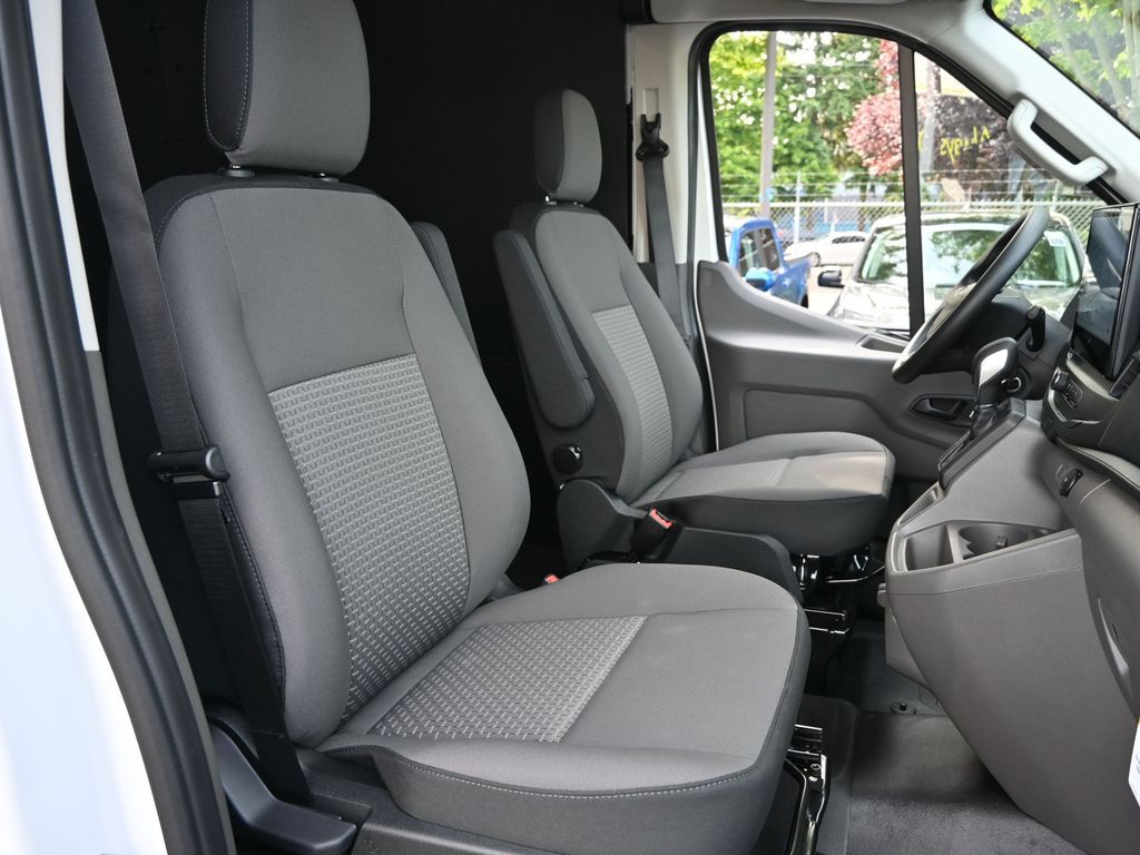 2025 Ford Transit 350 HD