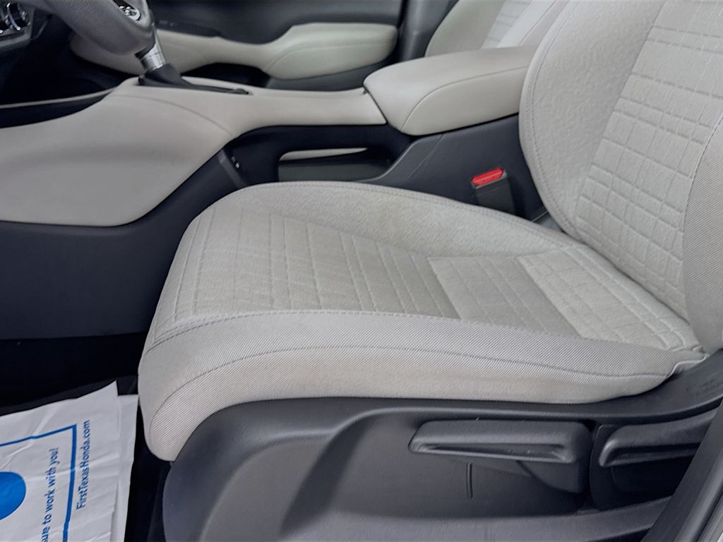 Used Car 2024 Honda Hr-v  Lx For Sale Under $25,000 In Austin, Texas