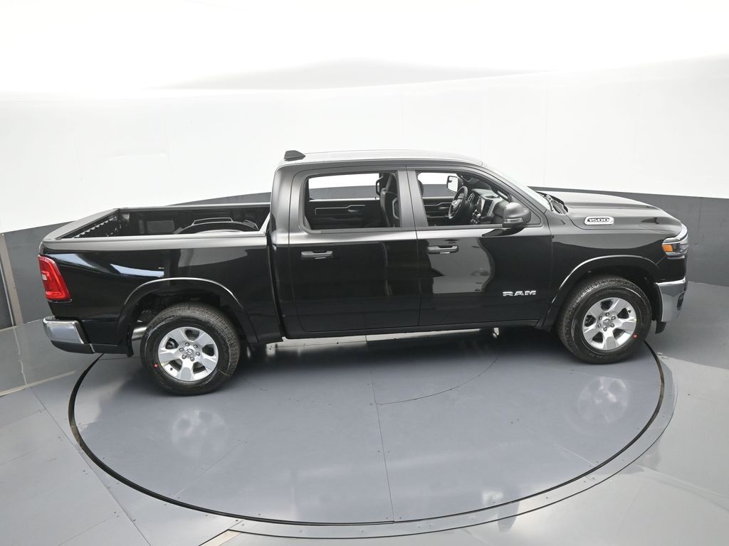 New 2026 Diamond Black Crystal Pearlcoat Ram Big Horn/Lone Star image 47