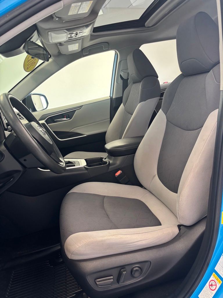 Used 2019 Toyota RAV4 SUV