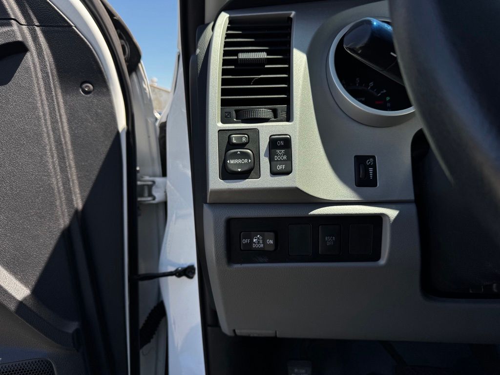 Used 2007 Toyota Tundra Truck