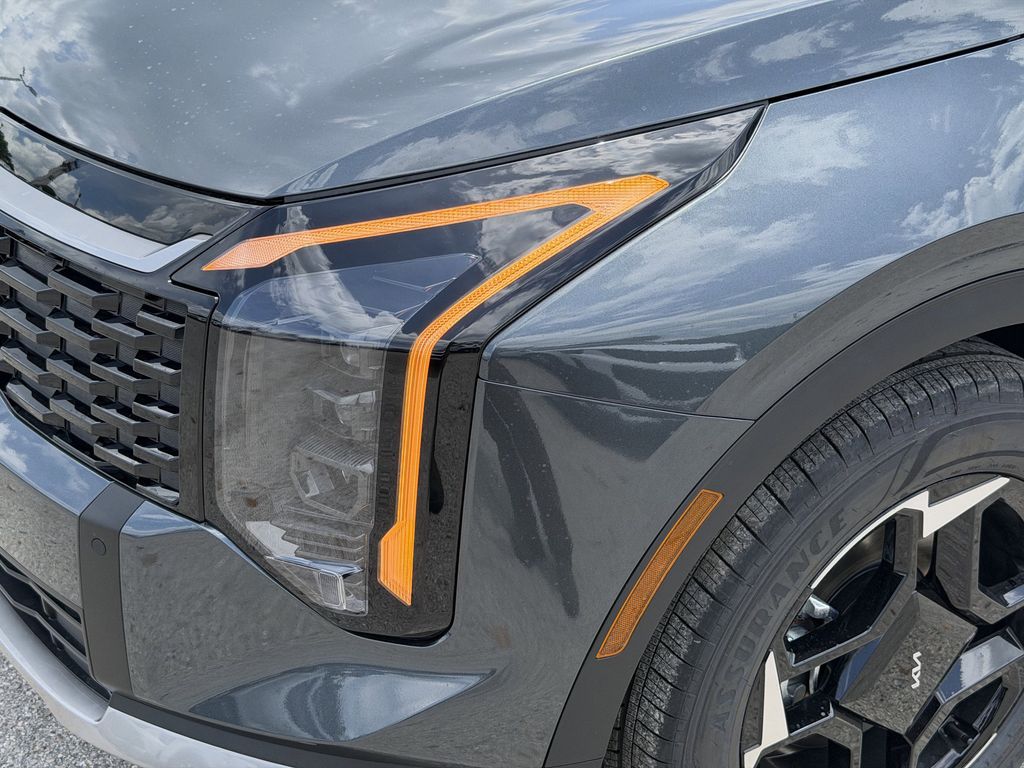 new 2026 Kia Sportage car, priced at $29,478