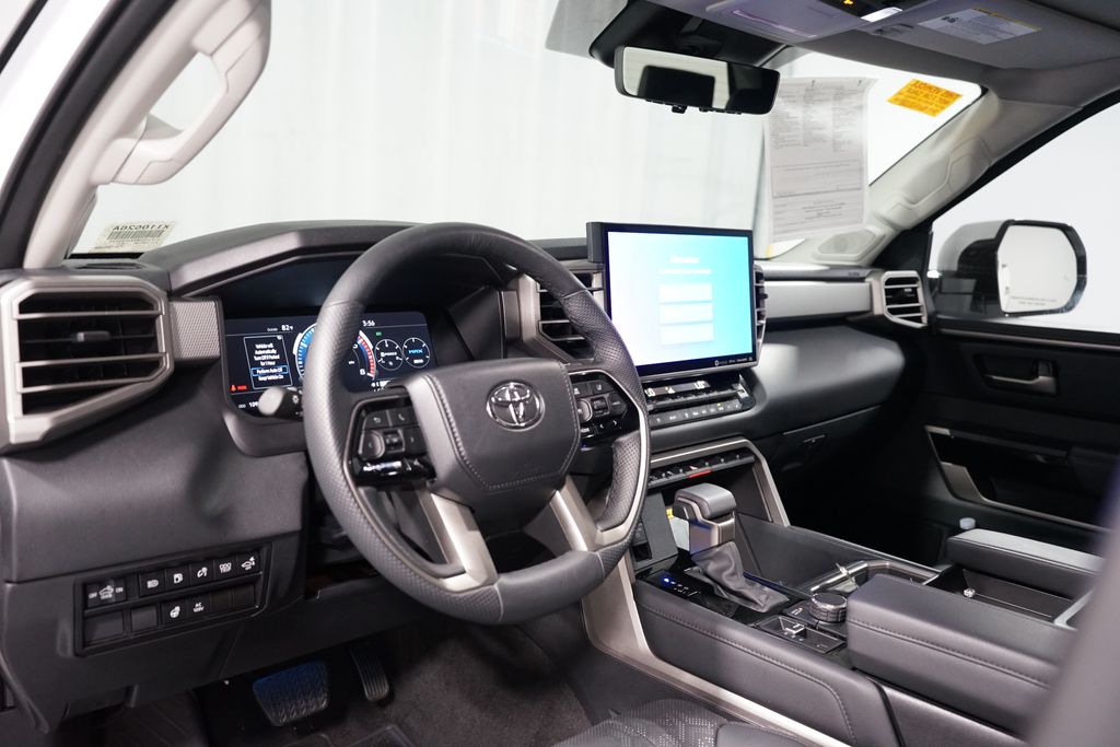 Thumbnail: 2024 Toyota Tundra - 7