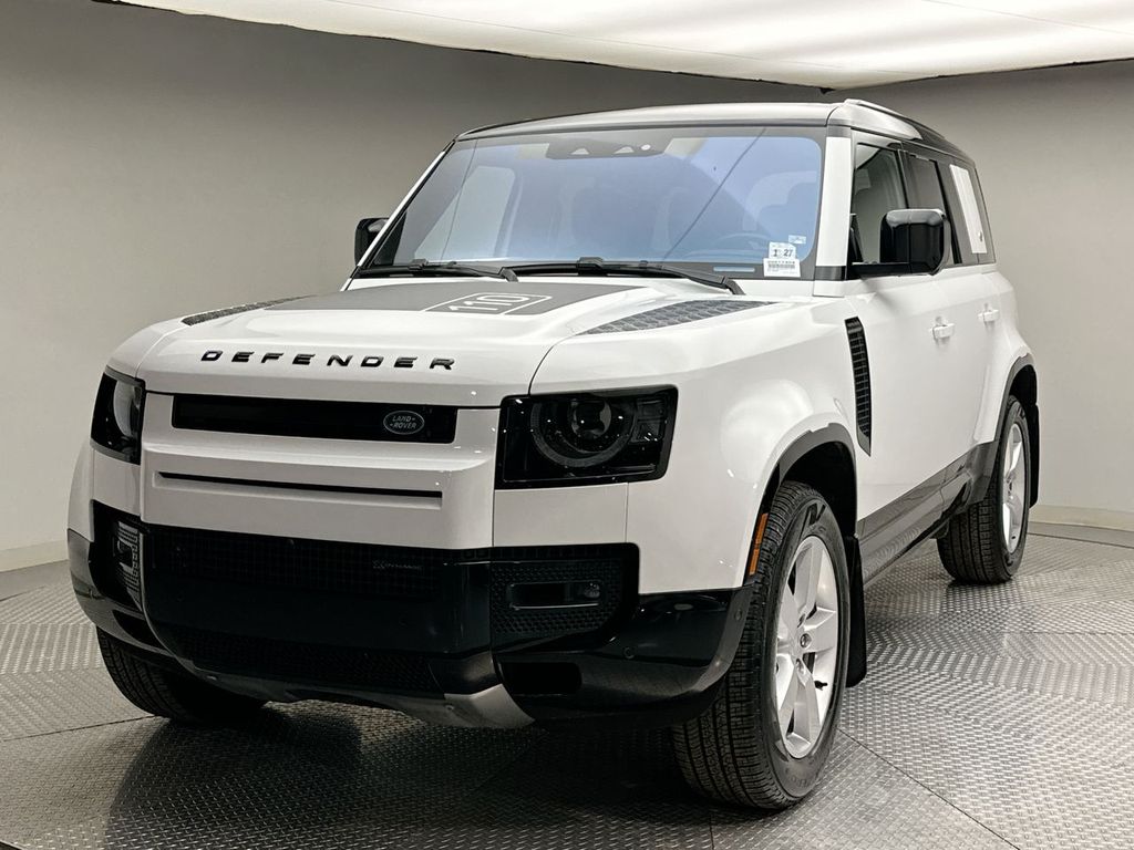 2022 Land Rover Defender 110 -
                Paramus, NJ