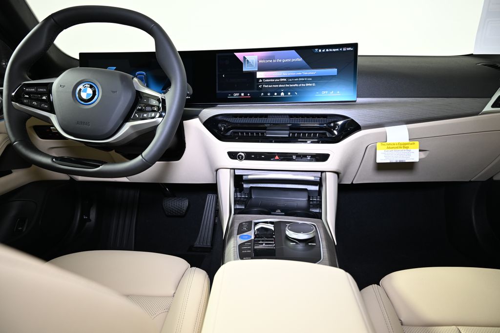 2025 BMW i4 xDrive40 16